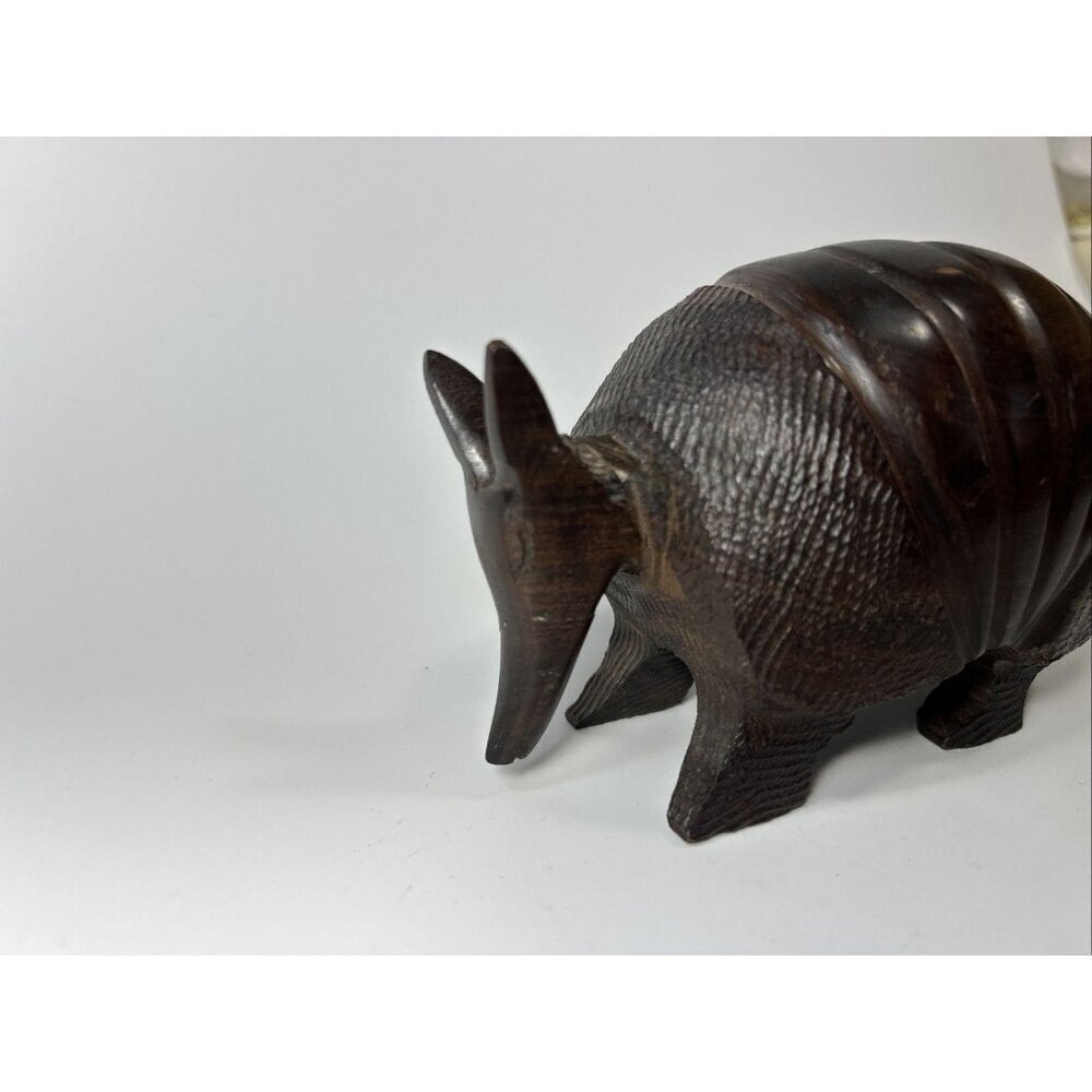 Vintage Wood Armadillo Figurine Hand Carved Folk Art Home Décor Gift 8” - Picture 2 of 10